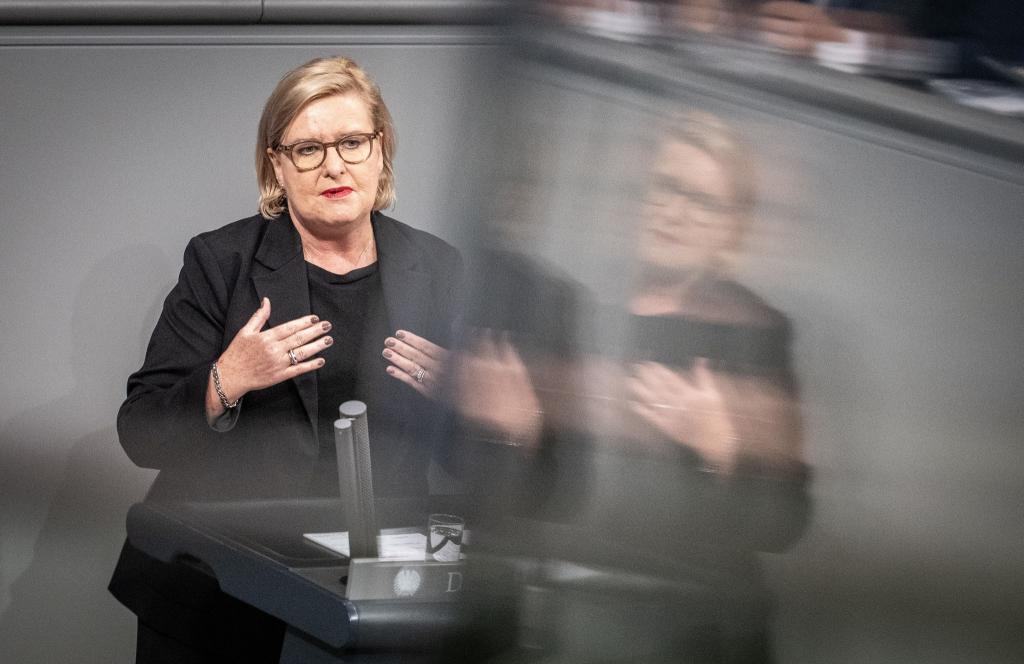 Die Wehrpflicht könne in ein Gesellschaftsjahr nach schwedischem Vorbild eingebettet werden, so die Wehrbeauftragte Eva Högl (SPD). - Foto: Michael Kappeler/dpa