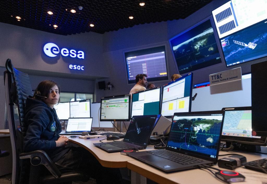 Das Satelliten-Kontrollzentrum der ESA in Darmstadt soll modernisiert werden. - Foto: Boris Roessler/dpa