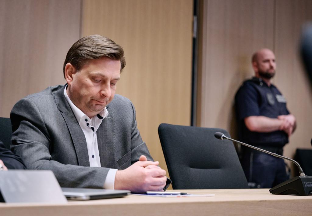 Der Ex-Vize-Bürgermeister von Lünen, Daniel Wolski, wurde von dem Bochumer Landgericht zu einer Haftstrafe verurteilt. - Foto: Bernd Thissen/dpa