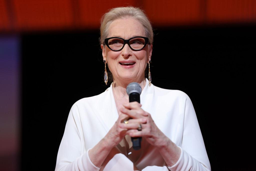 Meryl Streep wurde in Cannes mit der Goldenen Ehrenpalme ausgezeichnet. - Foto: Vianney Le Caer/Invision/AP/dpa
