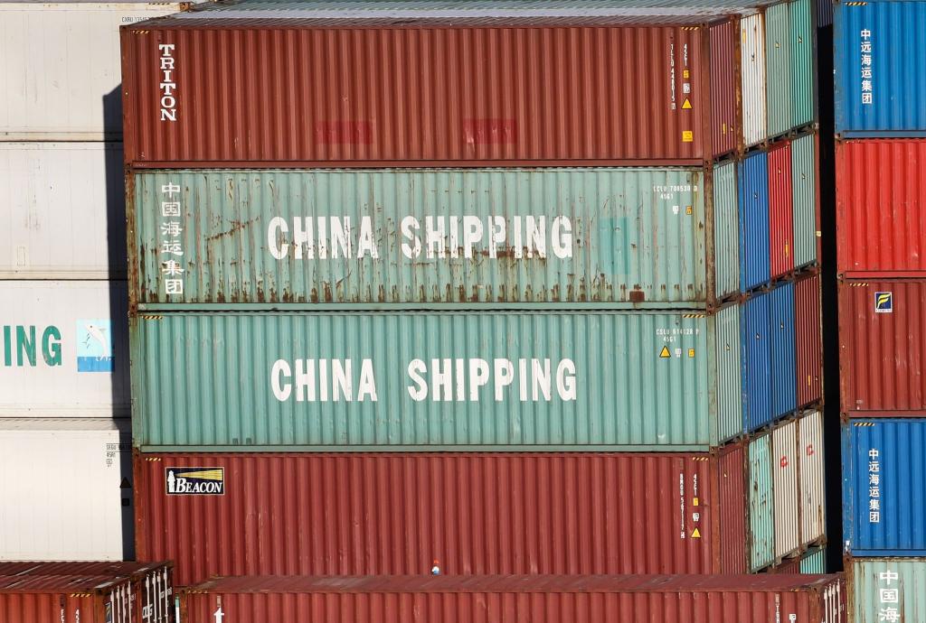 Experten schließen nicht aus, dass China nach acht Jahren in Folge in diesem Jahr seine Stellung als Deutschlands wichtigster Handelspartner an die USA verlieren könnte. - Foto: Christian Charisius/dpa