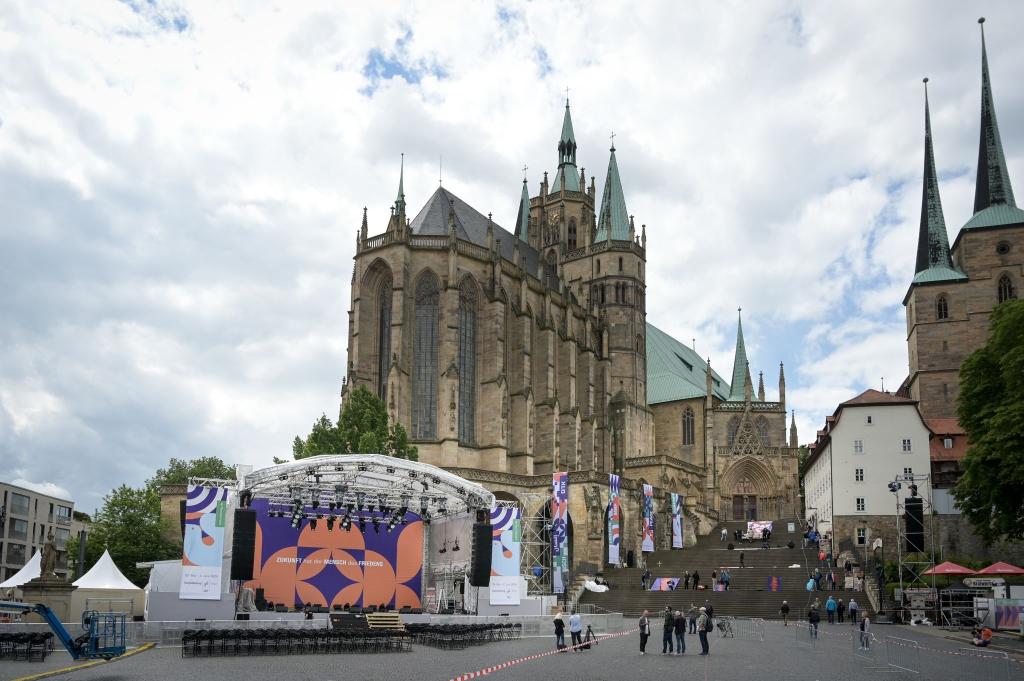 Bis einschließlich Sonntag werden 20.000 Besucherinnen und Besucher in Erfurt erwartet. - Foto: Heiko Rebsch/dpa