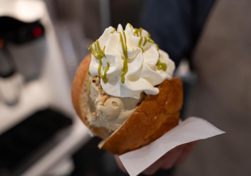 Lust auf einen Eisburger? - Foto: Markus Lenhardt/dpa