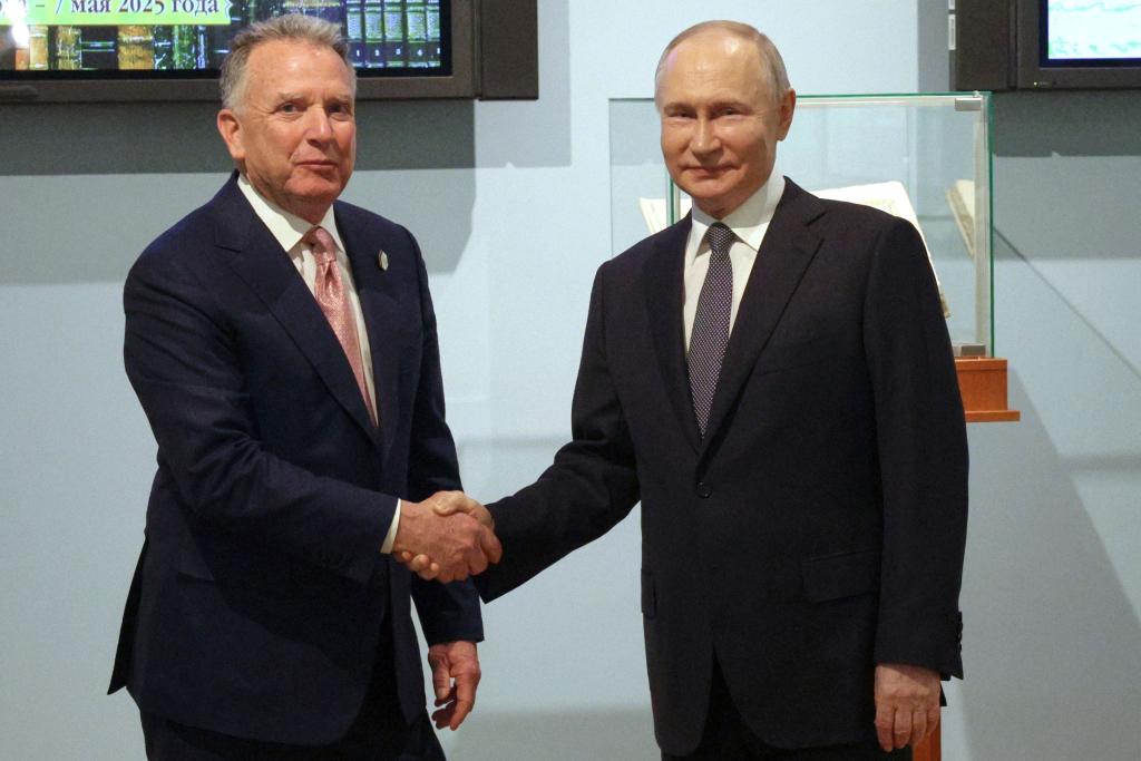 Steve Witkoff führt im Auftrag von US-Präsident Donald Trump Gespräche mit Kremlchef Wladimir Putin. - Foto: Gavriil Grigorov/Pool Sputnik Kremlin/AP/dpa