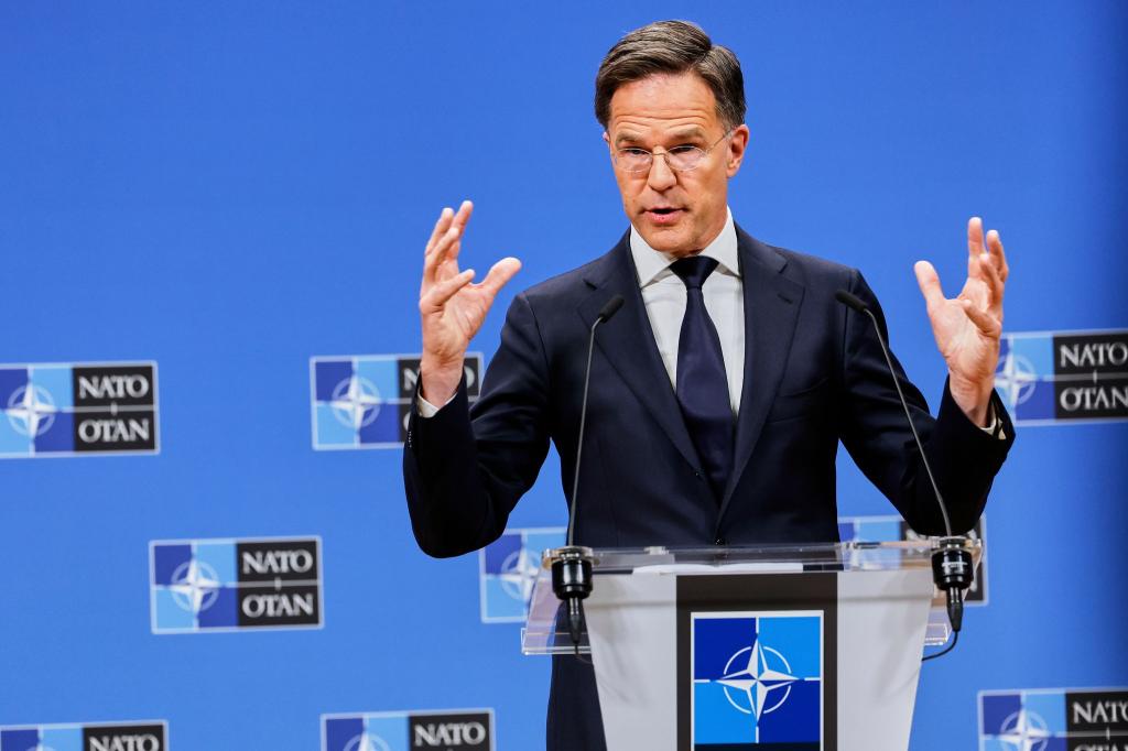 Nato-Chef Rutte warnt vor russischen Atomwaffen im Weltall, die Satelliten abschießen könnten. (Archivbild) - Foto: Geert Vanden Wijngaert/AP/dpa