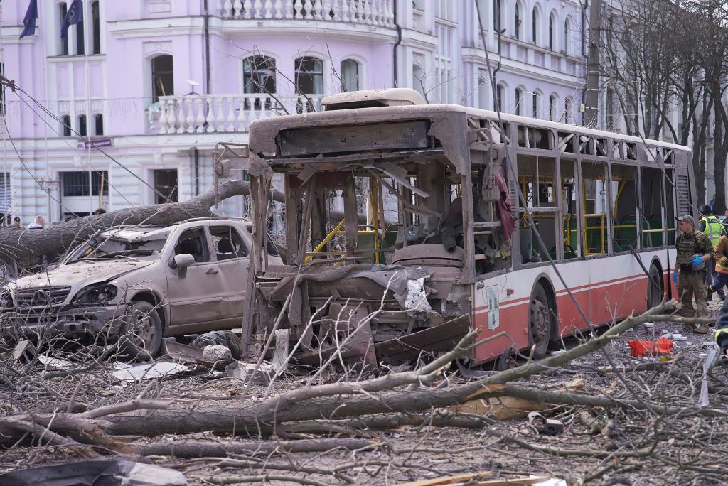 Die Stadt Sumy im Nordosten der Ukraine ist immer wieder Ziel russischer Raketenschläge. - Foto: Uncredited/AP/dpa