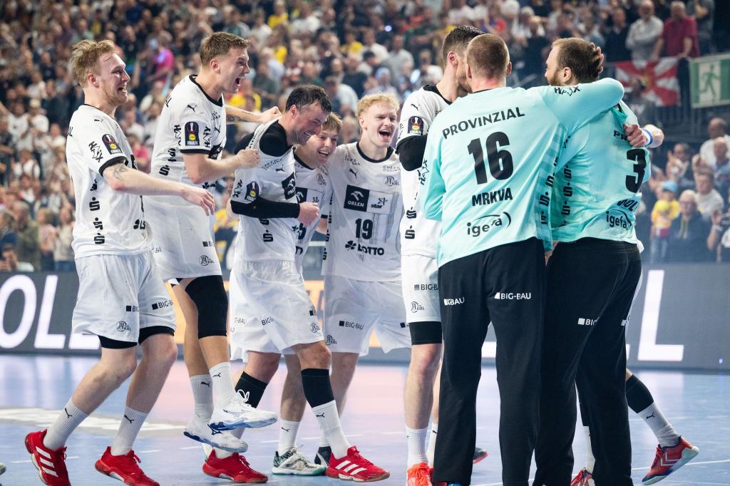 Der THW Kiel hat zum 13. Mal den DHB-Pokal gewonnen. - Foto: Marius Becker/dpa