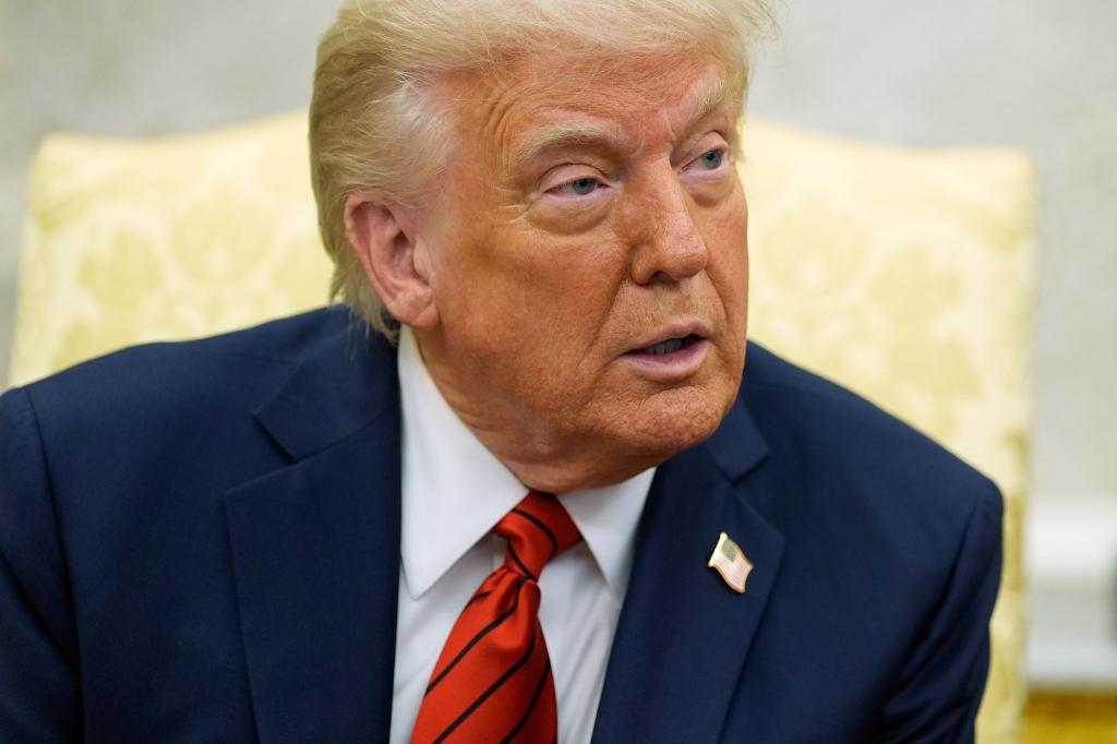 Trump hat sich erneut über seinen Amtsvorgänger Joe Biden ausgelassen. - Foto: Alex Brandon/AP/dpa