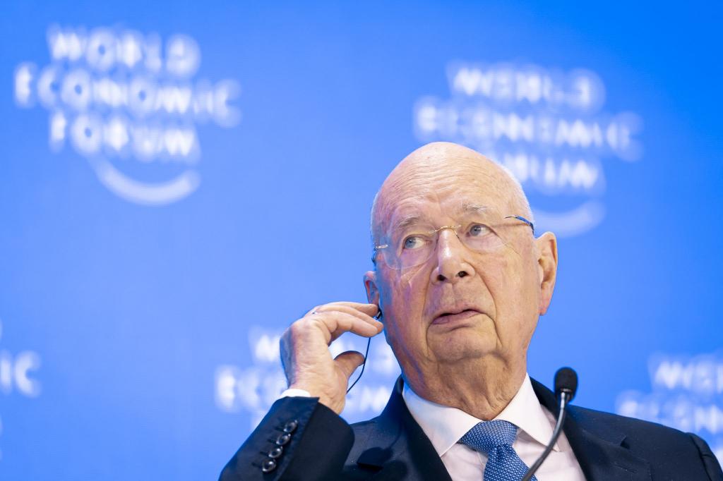 Der Gründer des WEF, Klaus Schwab, tritt zurück. - Foto: Michael Buholzer/KEYSTONE/dpa