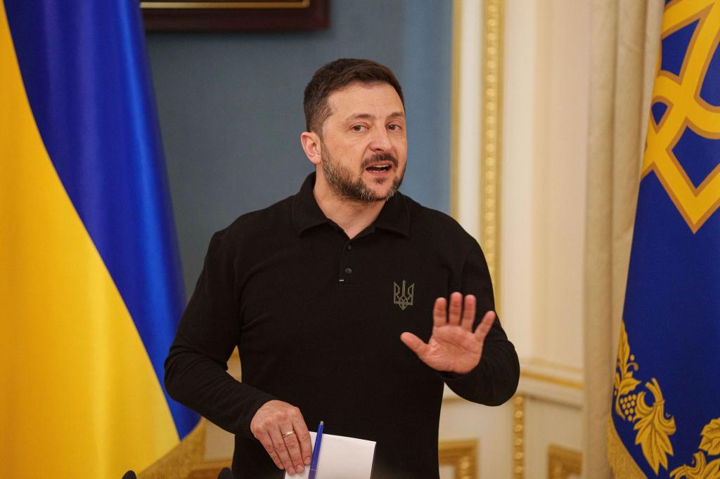 Für den ukrainischen Präsidenten Wolodymyr Selenskyj können ukrainische Gebietsabtretungen an Russland kein Gegenstand von Friedensgesprächen sein. - Foto: Evgeniy Maloletka/AP/dpa