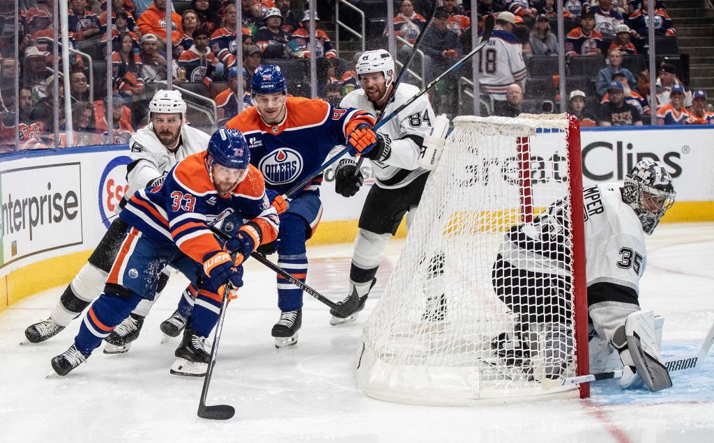 Leon Draisaitl ist Edmontons Matchwinner im vierten Spiel gegen die Kings. - Foto: JASON FRANSON/The Canadian Press/AP/dpa