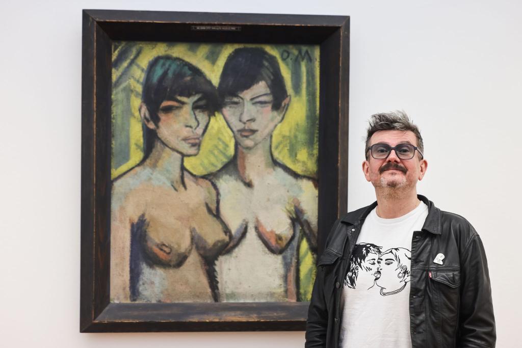 Der französische Zeichner Luz, eigentlich Rénald Luzier, hat dem Gemälde «Zwei weibliche Halbakte» einen Comic-Roman gewidmet. - Foto: Oliver Berg/dpa