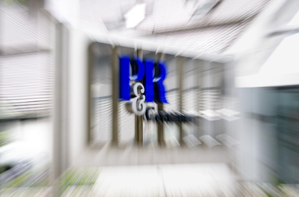 Die im Münchner Nobelvorort Grünwald ansässige P&R-Firmengruppe bot Seefrachtcontainer als Kapitalanlage an, betrieb aber in großem Stil Luftgeschäfte. (Archivbild) - Foto: Matthias Balk/dpa