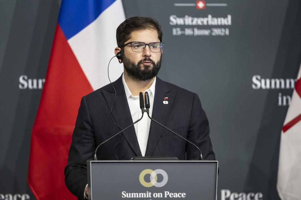 Chiles Präsident Gabriel Boric rief die Menschen auf, Küstengebiete in der betroffenen Region zu verlassen. (Archivbild) - Foto: Alessandro Della Valle/KEYSTONE/EDA/POOL/dpa