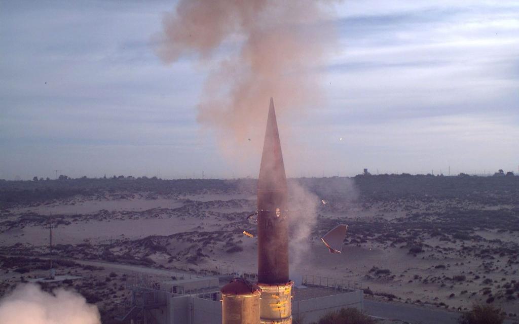 Raketenabwehrsystem Arrow 3 - Foto: -/ISRAELI MINISTRY OF DEFENSE/dpa