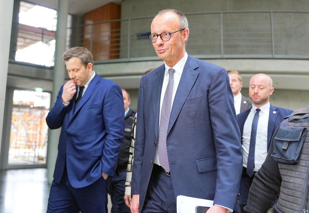 Mit den SPD-Ministerinnen und -Ministern ist das künftige Kabinett des voraussichtlich nächsten Kanzlers Friedrich Merz (CDU) komplett. (Archivbild) - Foto: Michael Kappeler/dpa