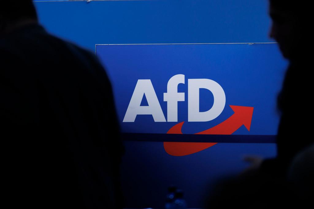Zwischen AfD und Verfassungsschutz bahnt sich der nächste lange Rechtsstreit an. - Foto: Carsten Koall/dpa