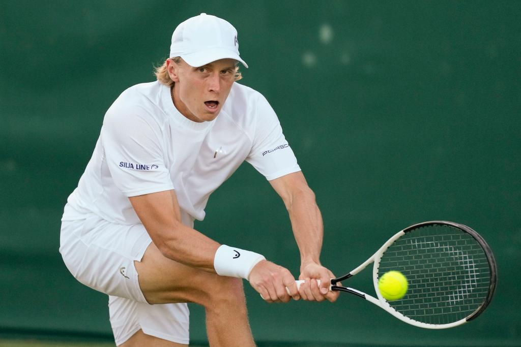 Emil Ruusuvuori schlug Topspieler wie Alexander Zverev - dann zog er sich über Monate von der Tour zurück. (Archivbild) - Foto: Alberto Pezzali/AP/dpa