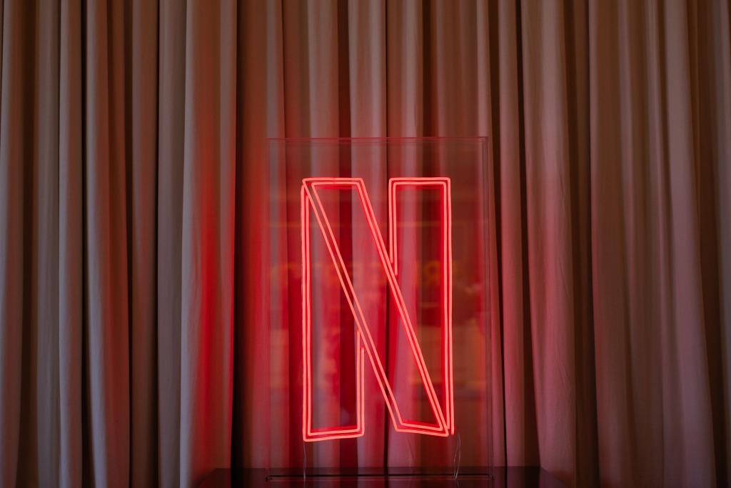 Netflix ist die Nummer eins unter den Streaming-Diensten. - Foto: Rolf Vennenbernd/dpa