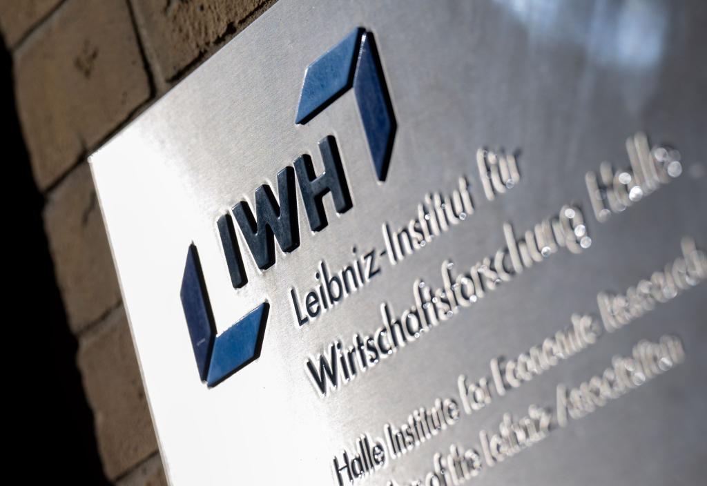 Das Institut IWH wertet monatlich Insolvenzbekanntmachungen aus und verknüpft sie mit Bilanzdaten der Unternehmen. - Foto: Hendrik Schmidt/dpa