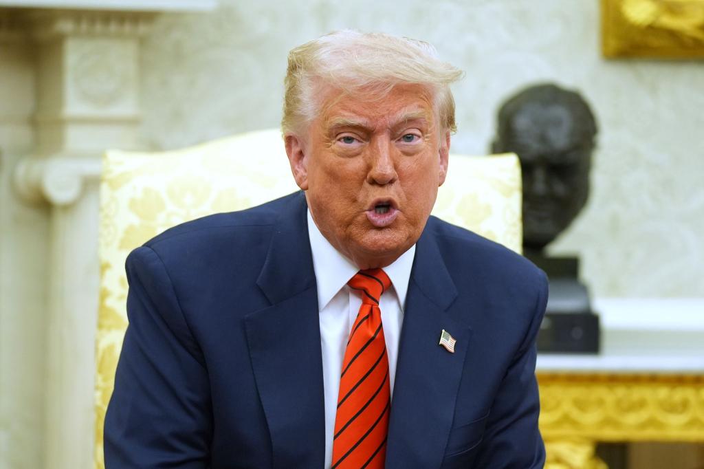 US-Präsident Donald Trump ist mit der Fed nicht zufrieden. - Foto: Evan Vucci/AP/dpa
