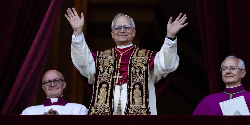 Der neue Papst Leo XIV.. - Foto: Oliver Weiken/dpa