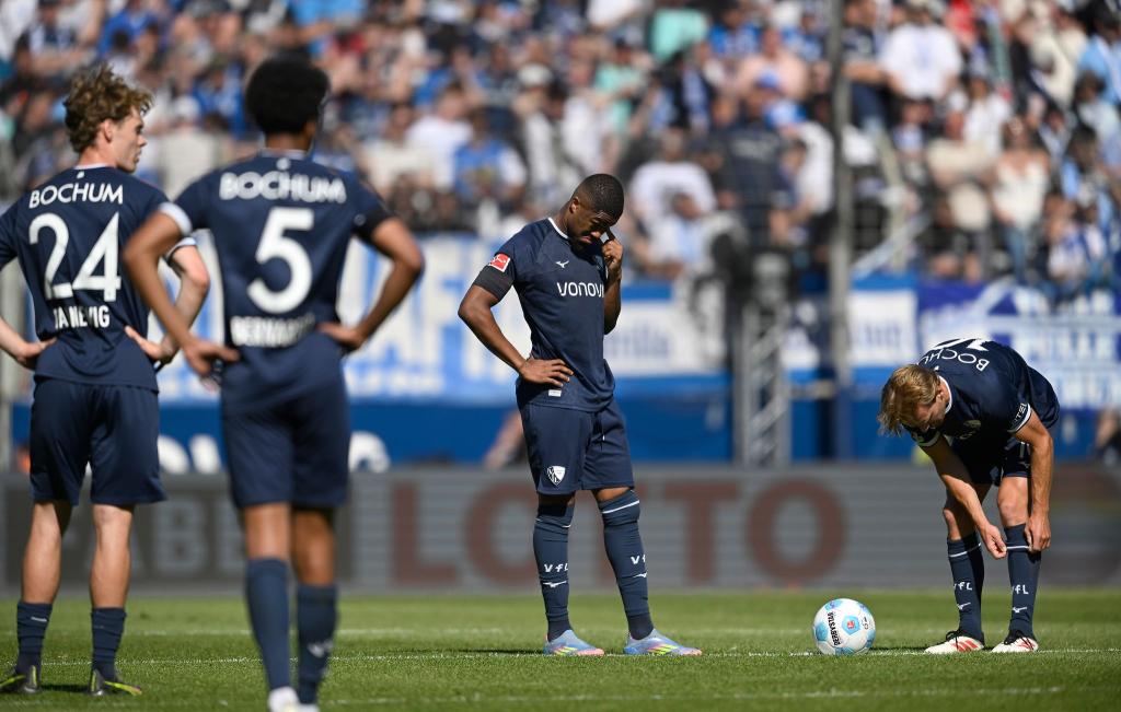 Der VfL Bochum steigt zum siebten Mal aus der Bundesliga ab. - Foto: Anke Waelischmiller/dpa