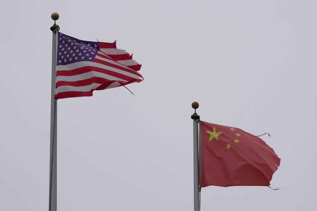 China und die USA einigten sich auf eine vorläufige Reduzierung der Zölle. (Symbolbild) - Foto: Jeff Chiu/AP/dpa