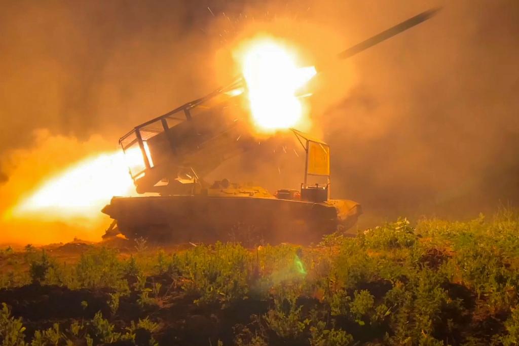An den meisten Frontabschnitten der Ukraine gibt es weiterhin Kämpfe. (Archivbild) - Foto: Uncredited/Russisches Verteidigungsministerium/AP/dpa