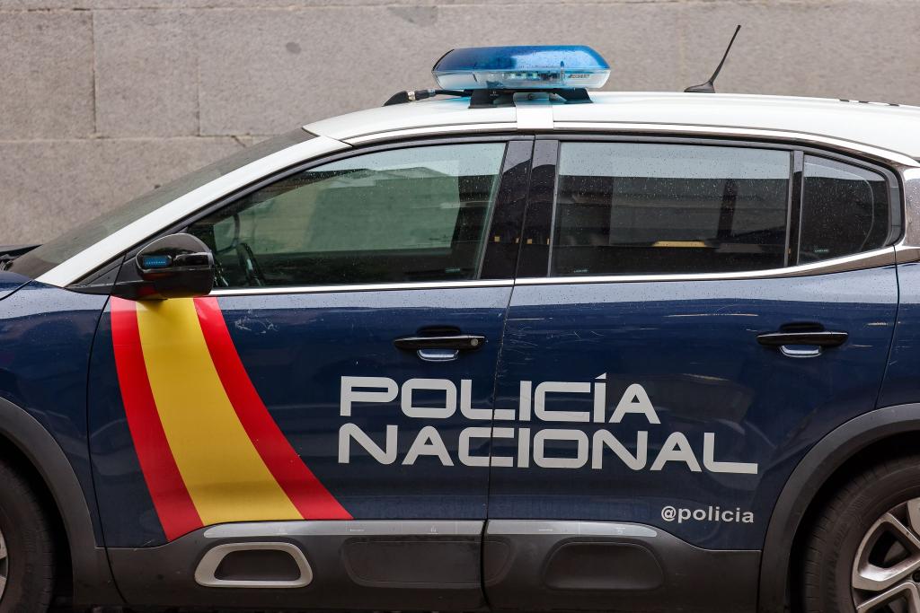 Ein Auto ist in Barcelona eine wartende Menge von Fußballfans gefahren. Dabei wurden nach Angaben der Polizei 13 Menschen verletzt. Die Polizei geht von einem Unfall aus. (Archivbild) - Foto: Jan Woitas/dpa