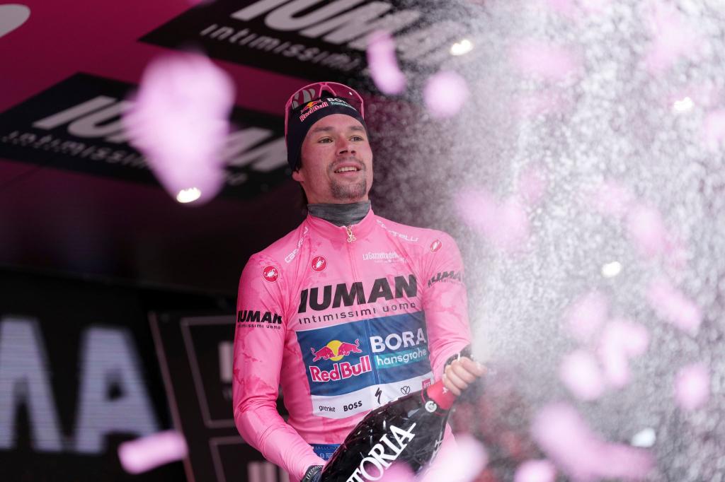 Der Slowene Primoz Roglic hat beim Giro d’Italia das Rosa Trikot des Gesamtführenden übernommen. - Foto: Gian Mattia D'Alberto/LaPresse/AP/dpa