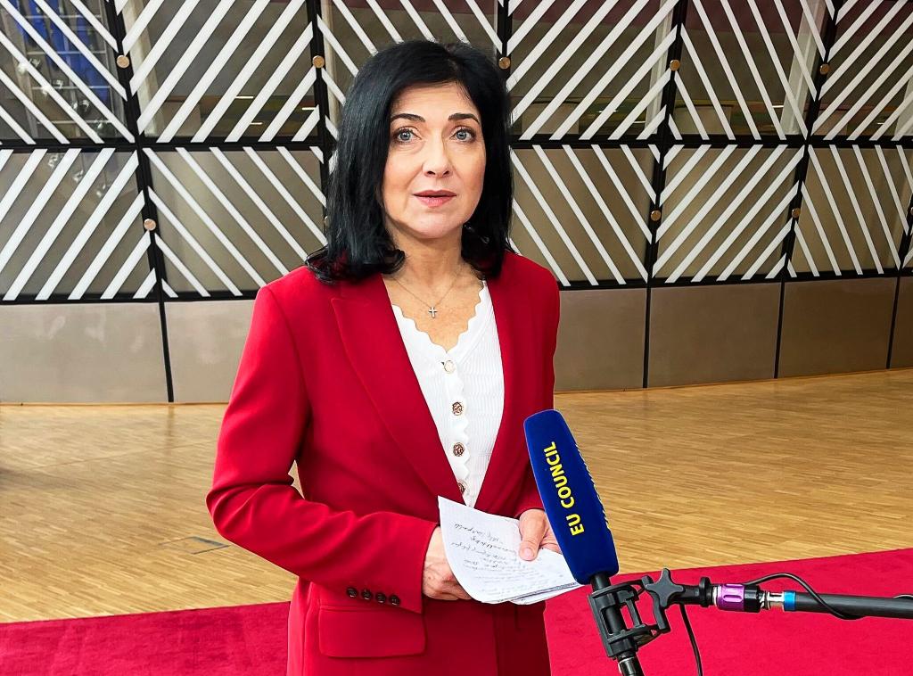 Bundeswirtschaftsministerin Reiche spricht sich für Technologieoffenheit aus. - Foto: Katharina Redanz/dpa