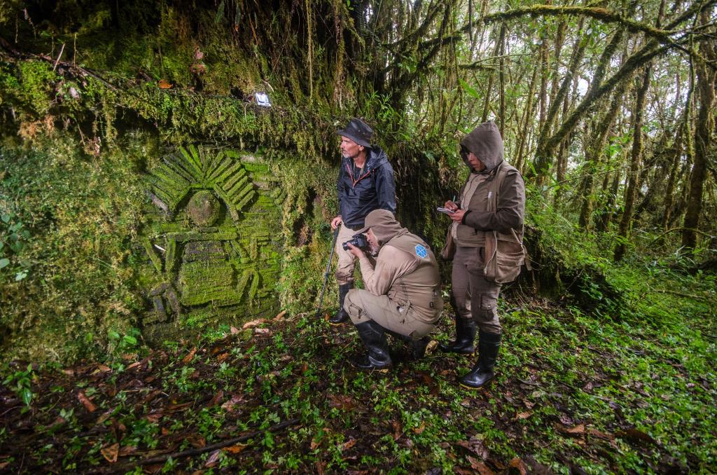 Die Chachapoya errichteten in den Nebelwäldern urbane Zentren und rituelle Stätten. - Foto: Heinz Plenge Pardo/World Monuments Fund/dpa