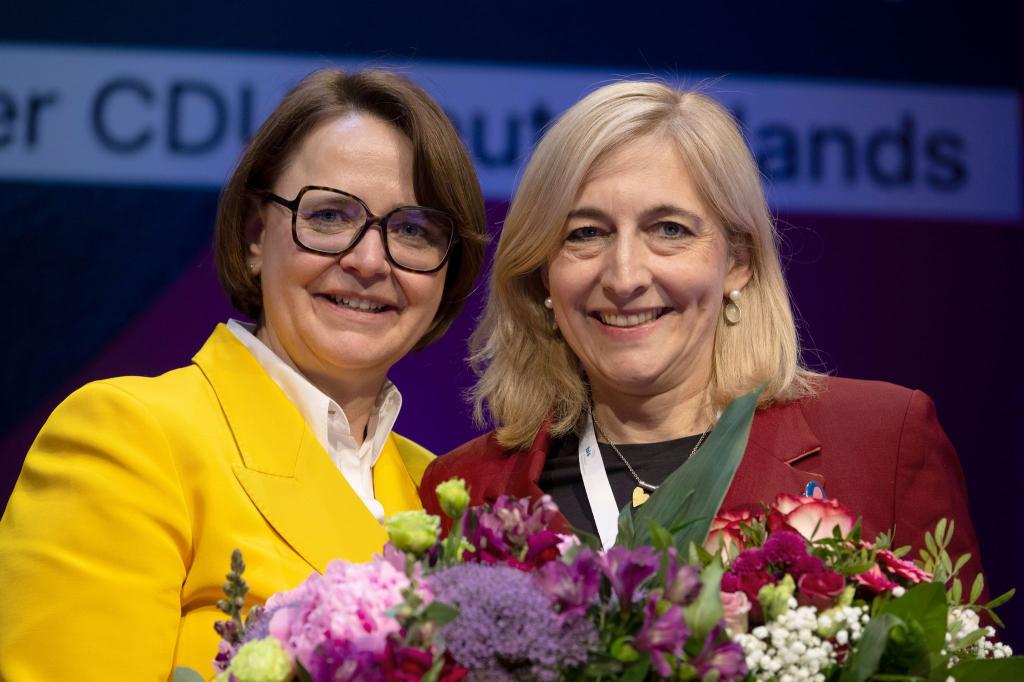 Widmann-Mauz (l.) geht, Warken kommt als neue Vorsitzende der CDU-Frauen-Union - Foto: Stefan Puchner/dpa