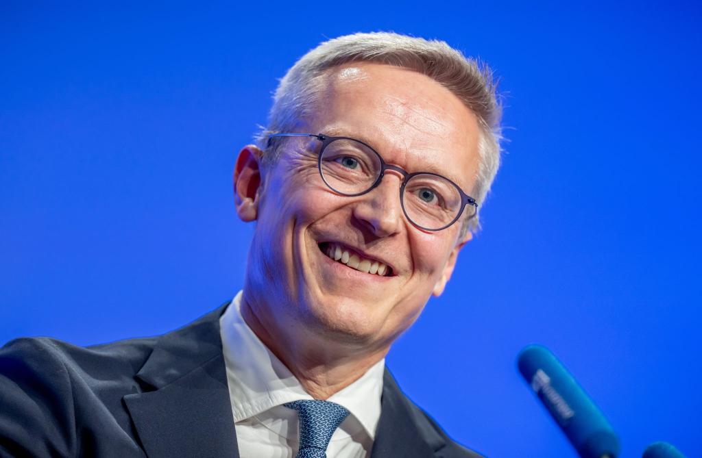 Wildberger: «Ich bin sehr ermutigt durch das, was ich von den Teams gesehen habe, die die digitale Brieftasche entwickeln». (Archivbild) - Foto: Michael Kappeler/dpa