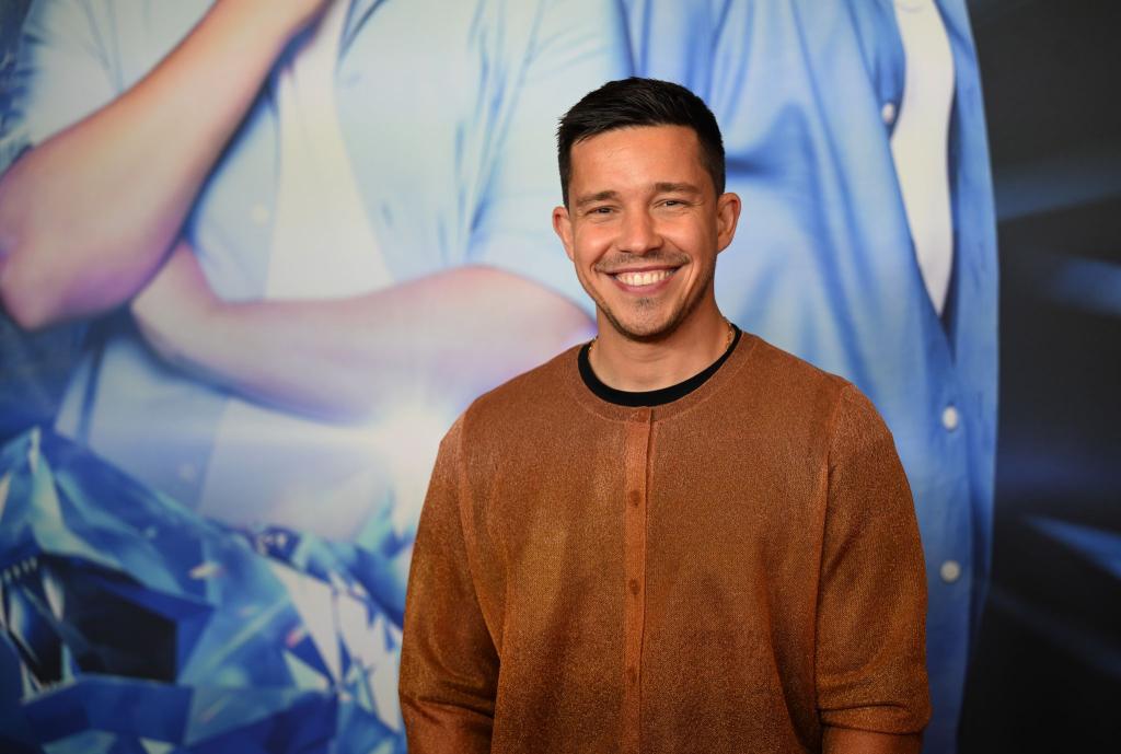Nico Santos singt in seinem neuen Song über die Bedeutung von Heimat. (Archivbild) - Foto: Felix Hörhager/dpa