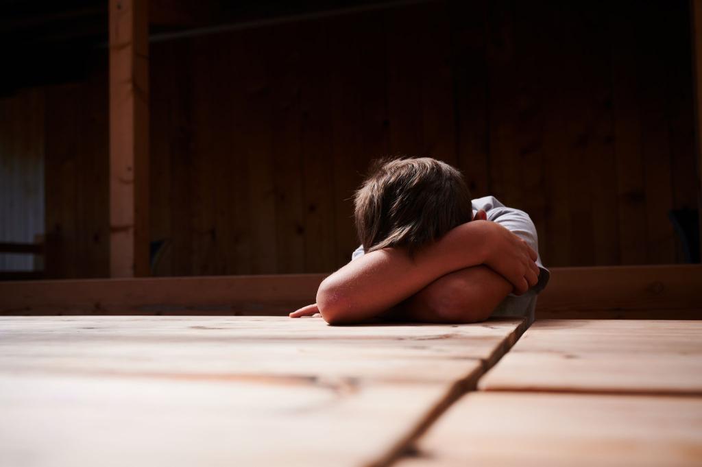 Sexualisierte Gewalt an Kindern kann für die Betroffenen ein Leben lang folgen haben (Foto: Archiv). - Foto: Annette Riedl/dpa