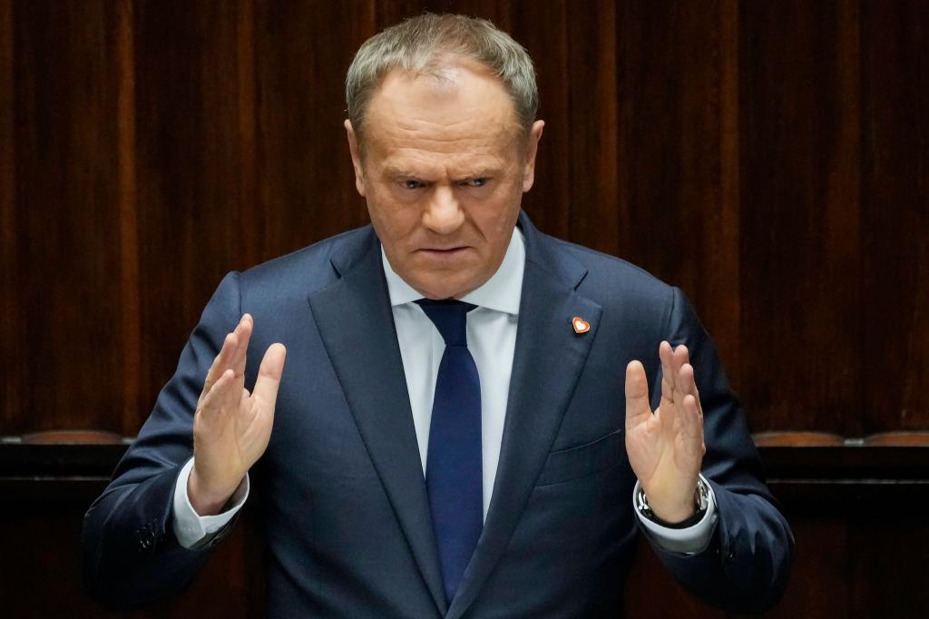 Polens proeuropäischer Regierungschef Donald Tusk will im Parlament die Vertrauensfrage stellen. (Archivbild) - Foto: Czarek Sokolowski/AP/dpa