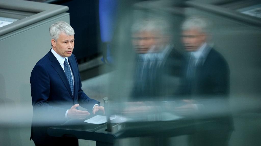Außenminister Wadephul hat für Irritationen in der Union gesorgt, was den Kurs in der Israel-Politik angeht. Nun gibt es eine gemeinsame Linie, sagt Bilger. - Foto: Kay Nietfeld/dpa