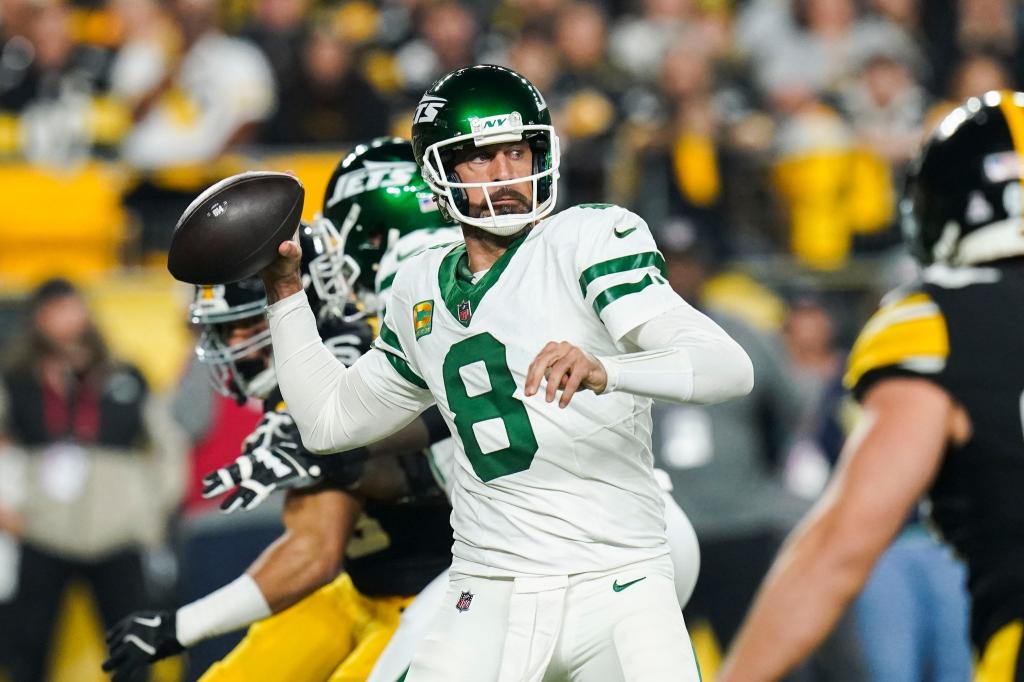 Trägt zukünftig das Gelb und Schwarz der Pittsburgh Steelers: Quarterback Aaron Rodgers. - Foto: Matt Freed/AP/dpa