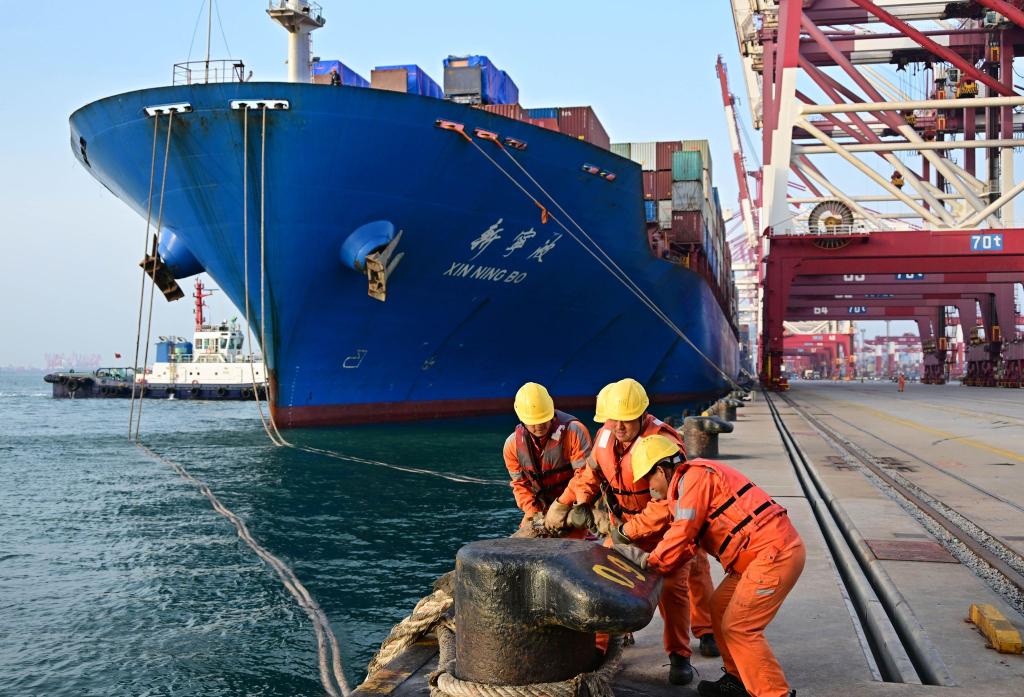 Chinas Exporte konnten zuletzt trotz Unsicherheiten im Welthandel wachsen. (Archivbild) - Foto: ---/XinHua/dpa