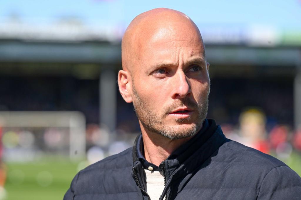 Neuer Trainer des VfL Wolfsburg: der Niederländer Paul Simonis. - Foto: Gerrit van Keulen/ANP/dpa