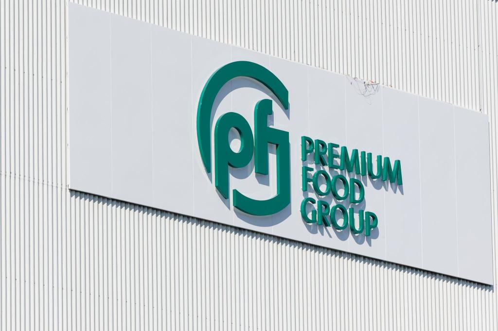 Die Tönnies-Gruppe hat sich Anfang des Jahres in Premium Food Group umbenannt. - Foto: Friso Gentsch/dpa