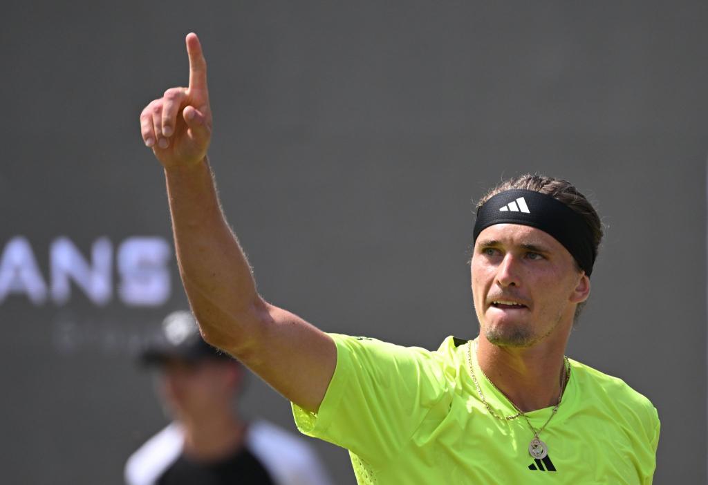 Alexander Zverev kann in Stuttgart seinen 25. Titel gewinnen. - Foto: Marijan Murat/dpa