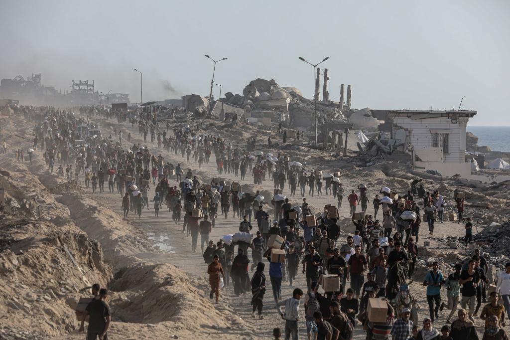 Nach palästinensischen Angaben sollen in der Nähe eines Verteilzentrums für humanitäre Hilfe wieder Menschen getötet worden sein. (Archivbild) - Foto: Omar Ashtawy/APA Images via ZUMA Press Wire/dpa