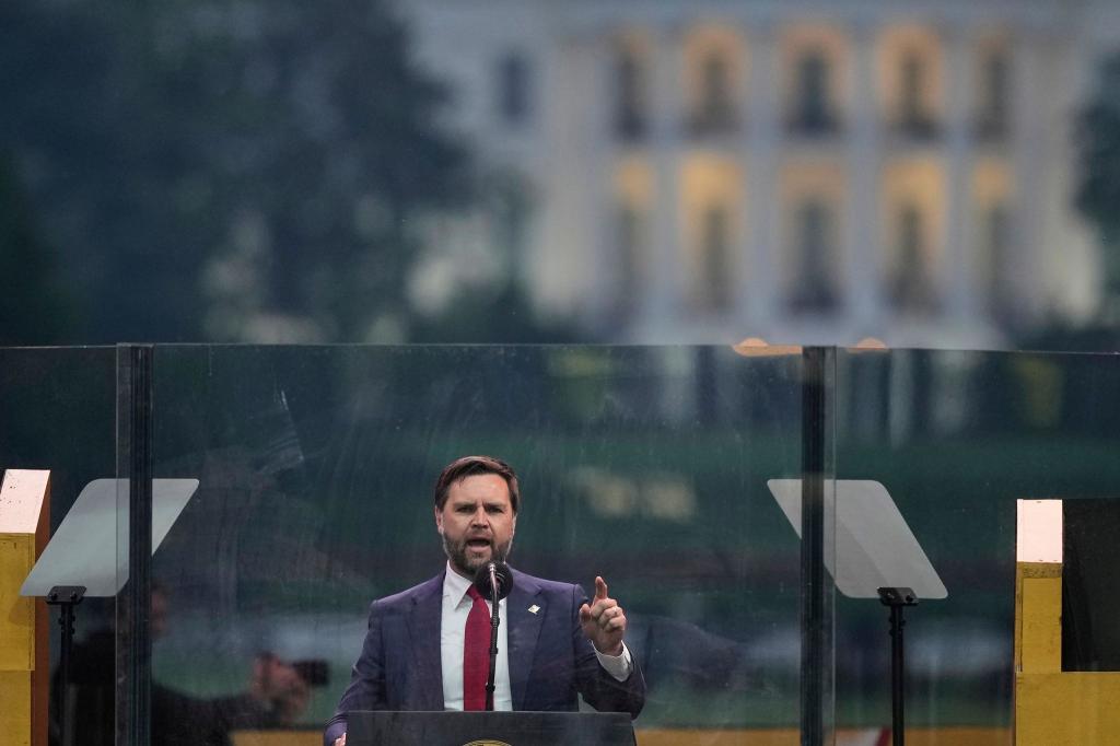 Vizepräsident Vance ruft die Amerikaner auf, darauf zu vertrauen, dass Trump bei seiner Nahost-Politik von den Interessen der amerikanischen Bevölkerung geleitet wird. (Archivbild) - Foto: Julia Demaree Nikhinson/AP/dpa