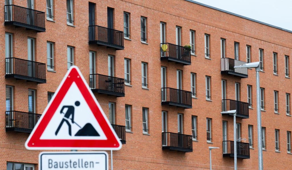 Mehr Baugenehmigungen - aber immer noch zu wenig neue Wohnungen (Symbolbild) - Foto: Julian Stratenschulte/dpa
