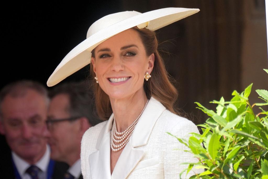Erst am Wochenende hatte sich Kate mit ihren Kindern in der Öffentlichkeit gezeigt. (Archivbild) - Foto: Yui Mok/PA Pool/AP/dpa