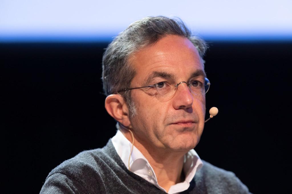 Der Schriftsteller Navid Kermani plädiert leidenschaftlich für eine Beendigung des Krieges zwischen Israel und dem Iran. (Archivbild) - Foto: Thomas Banneyer/dpa