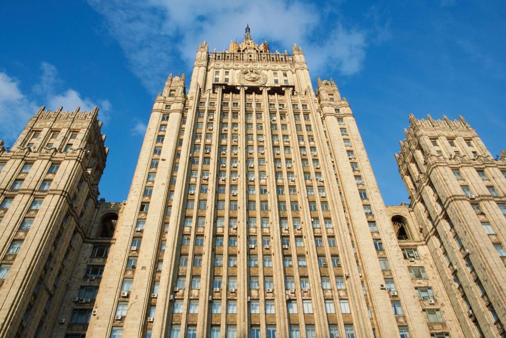 Das russische Außenministerium hat auf die US-Angriffe auf iranische Atomanlagen ablehnend reagiert. (Archivbild) - Foto: Bernd Thissen/dpa